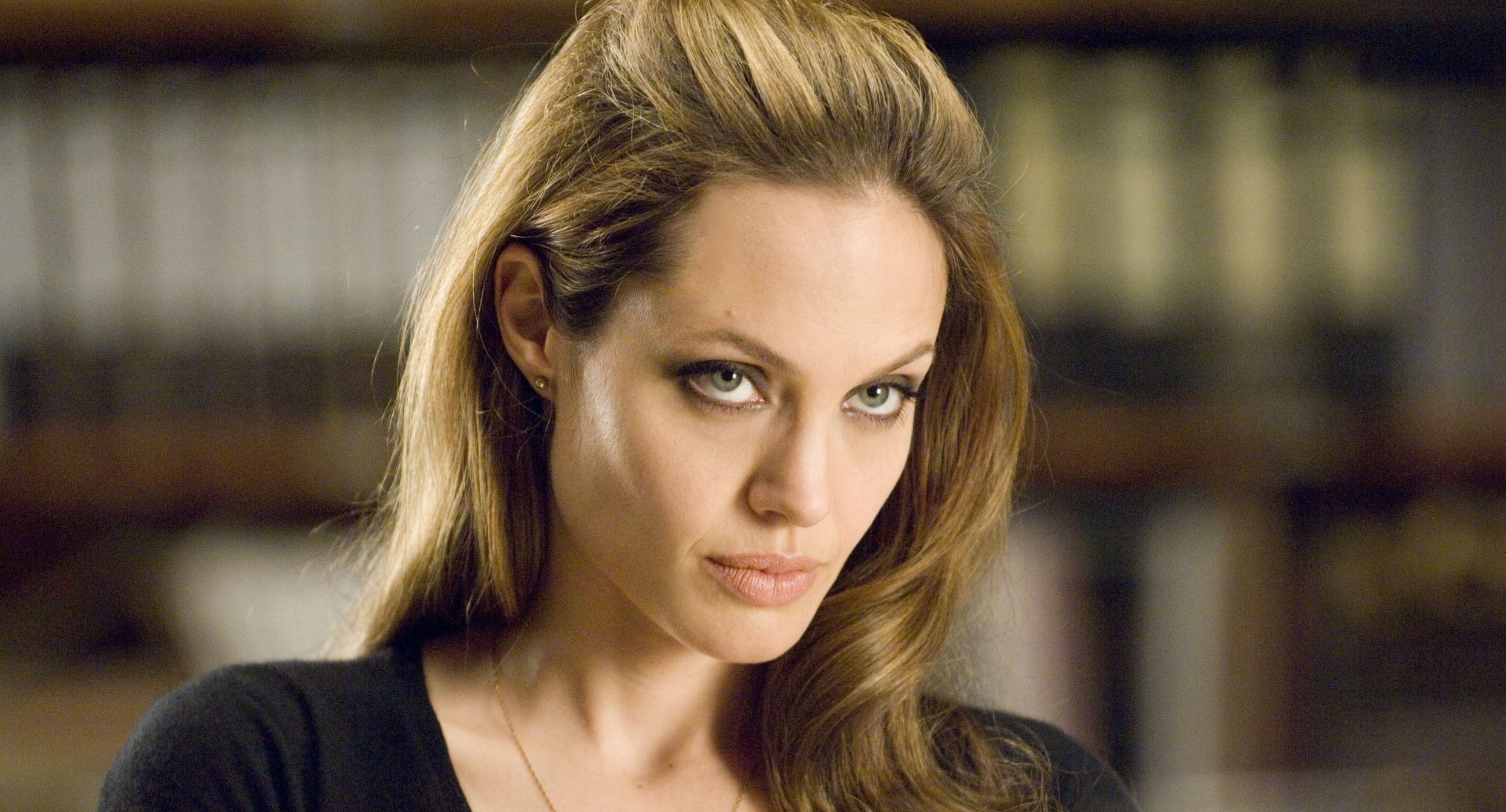 How Old Was Angelina Jolie In Wanted
